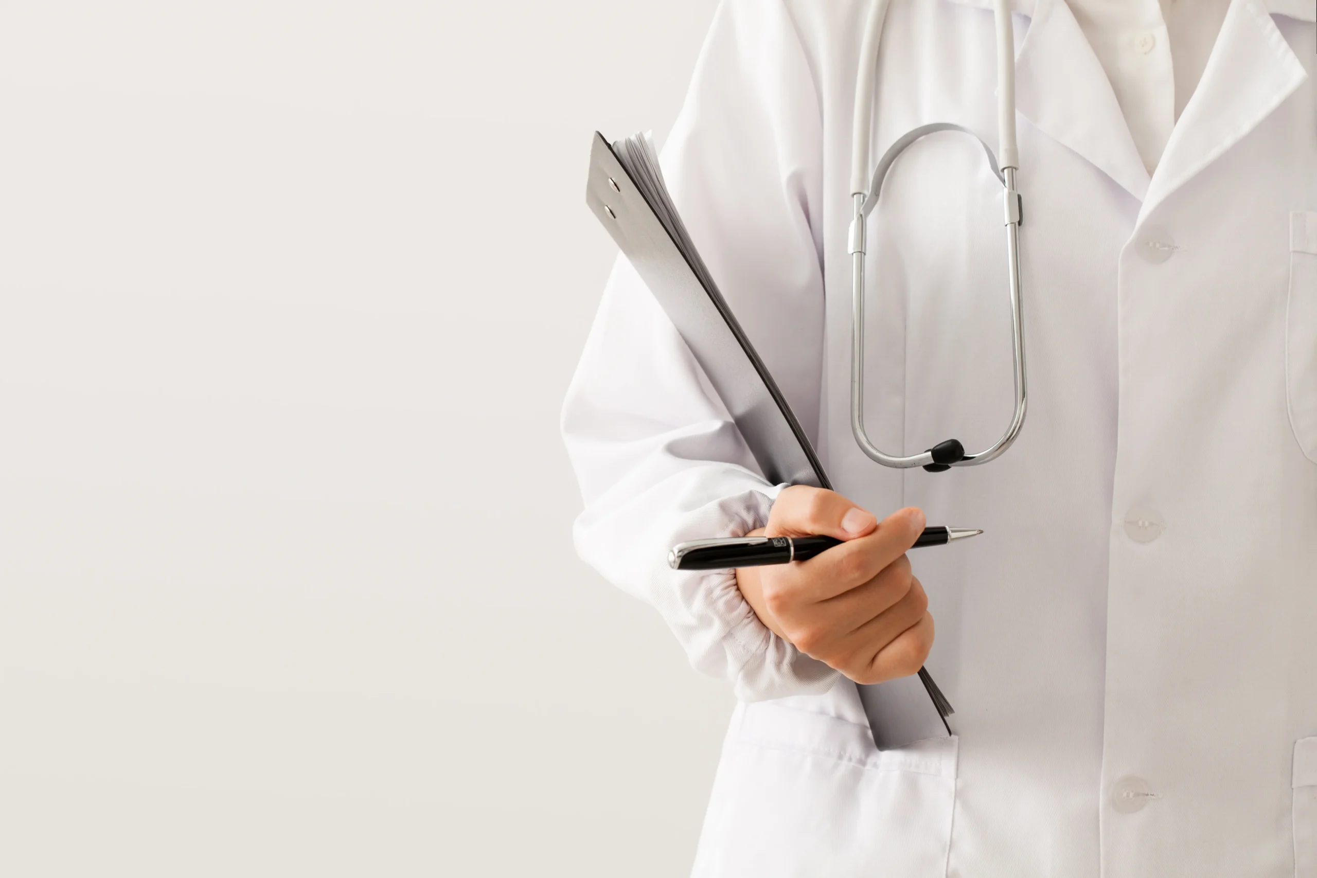 Conversatorio: Los efectos de intervenir el lado de la oferta en el mercado de licencias médicas fraudulentas en Chile